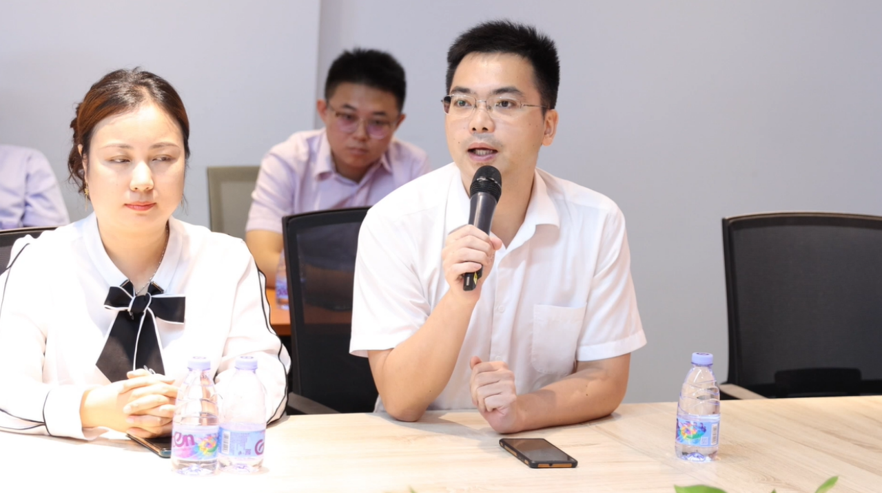 副本走进系列——红土创新基金举办红土创新盐田港REIT投资人调研活动V5590.png 副本走进系列——红土创新基金举办红土创新盐田港REIT投资人调研活动V5590.png