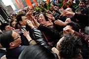 嘉实元和引爆基民投资热情  首日售罄