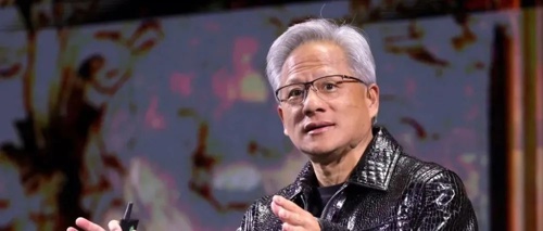 英伟达不断新高，黄仁勋不断减持